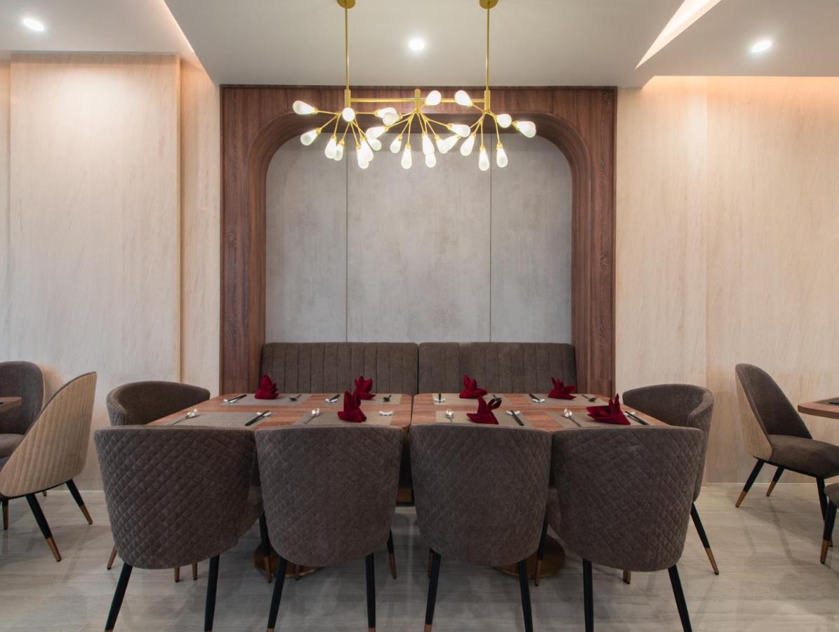 Zenia Boutique Hotel Nha Trang Exteriör bild
