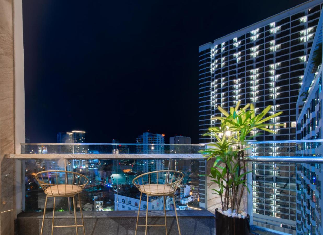 Zenia Boutique Hotel Nha Trang Exteriör bild